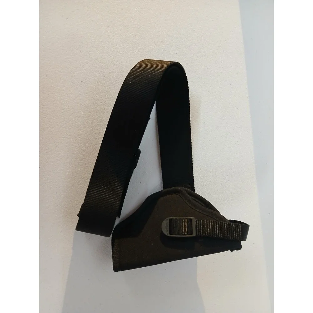 Uncle Mikes Sidekick Hip Holster  3.5'X4.5' Size 15/RH NR -Black Hawk Belt #1227